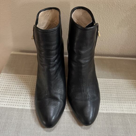 Louise Et Cie Lo-Zyda Bootie Black Leather Almond Toe Size 8M - Picture 2 of 9